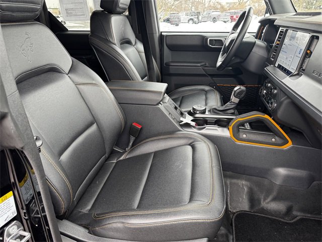 Used 2024 Ford Bronco Badlands w/ Sasquatch Package image 14