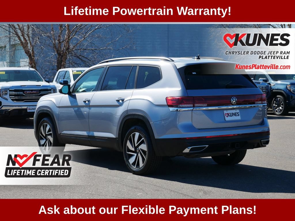 Used 2025 Volkswagen Atlas SE AWD/4WD image 7