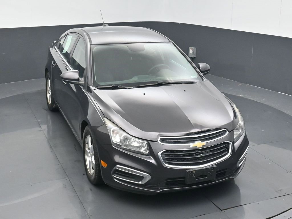Used 2015 Chevrolet Cruze LT image 3