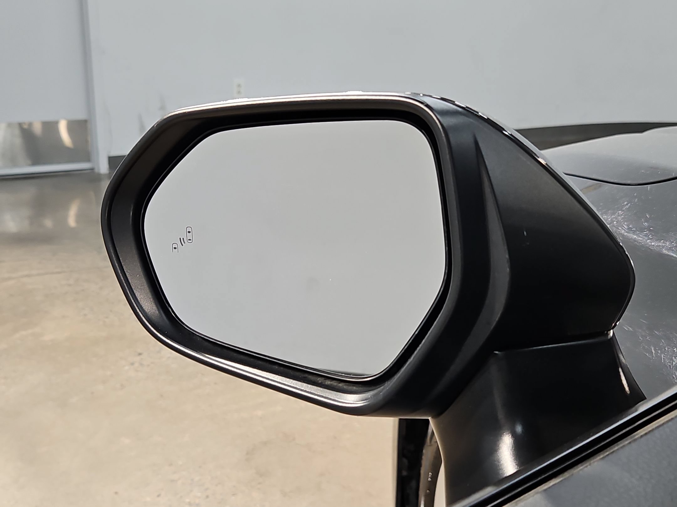 Used 2025 Toyota Camry LE w/ Convenience Package FWD image 22