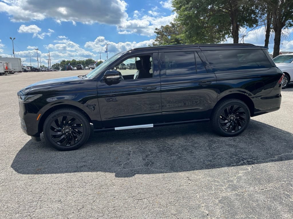 New 2027 Lincoln Navigator L Reserve