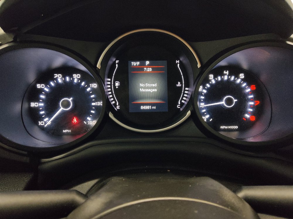 Used 2020 FIAT 500L Trekking w/ Popular Equipment Group FWD image 23
