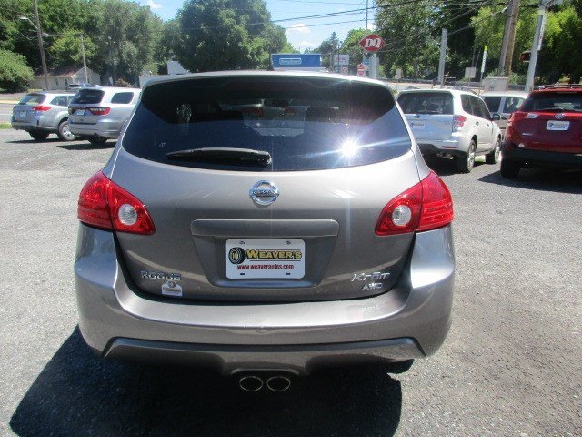 Used 2010 Nissan Rogue S Krom Edition AWD/4WD image 7
