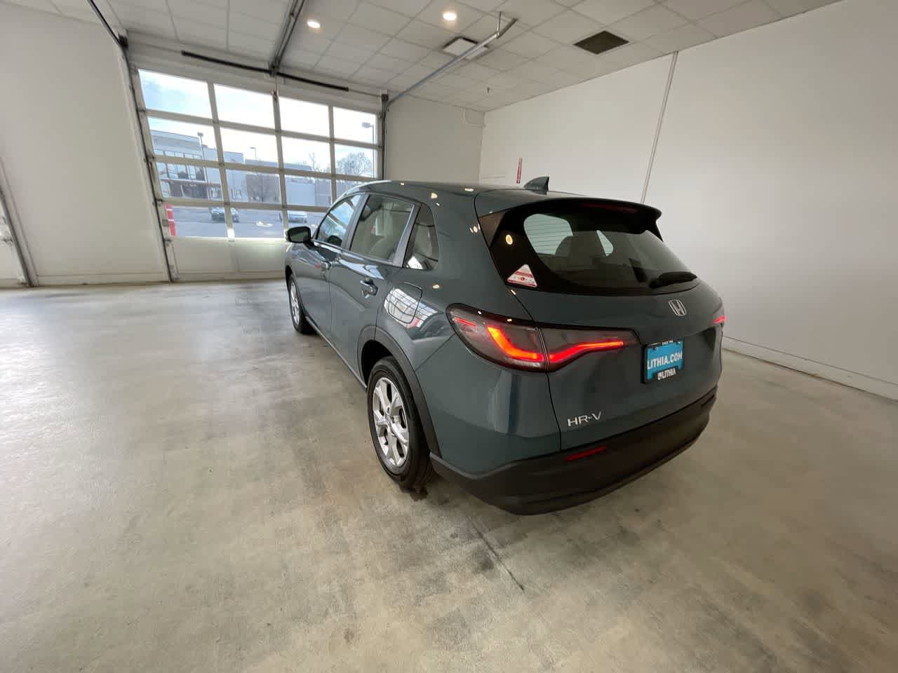 Used 2024 Honda HR-V LX image 11