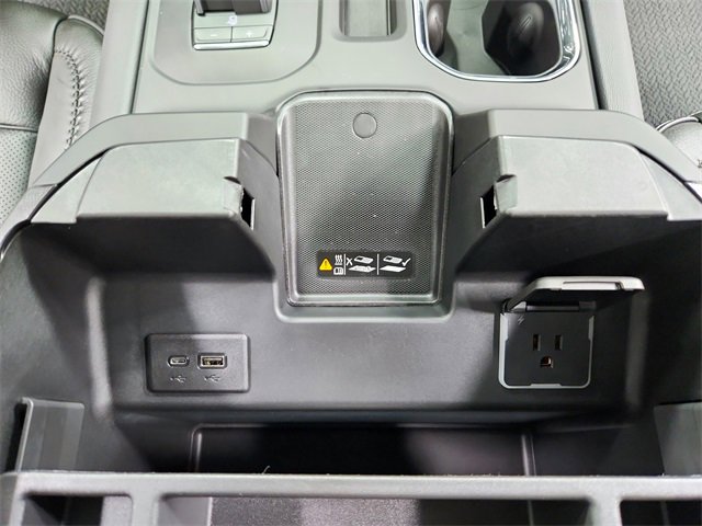 New 2026 GMC Sierra 2500 Denali w/ Denali Reserve Package image 36