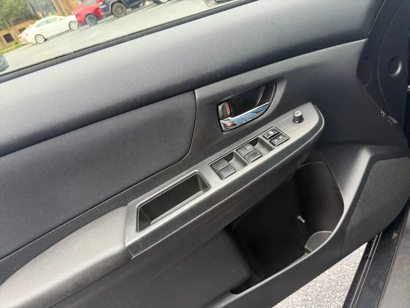 Used 2014 Subaru Impreza 2.0i Premium AWD/4WD image 17