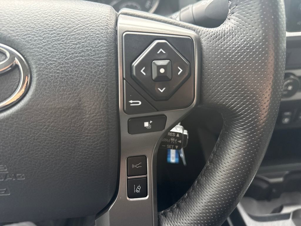 Used 2019 Toyota Tacoma SR5 image 16