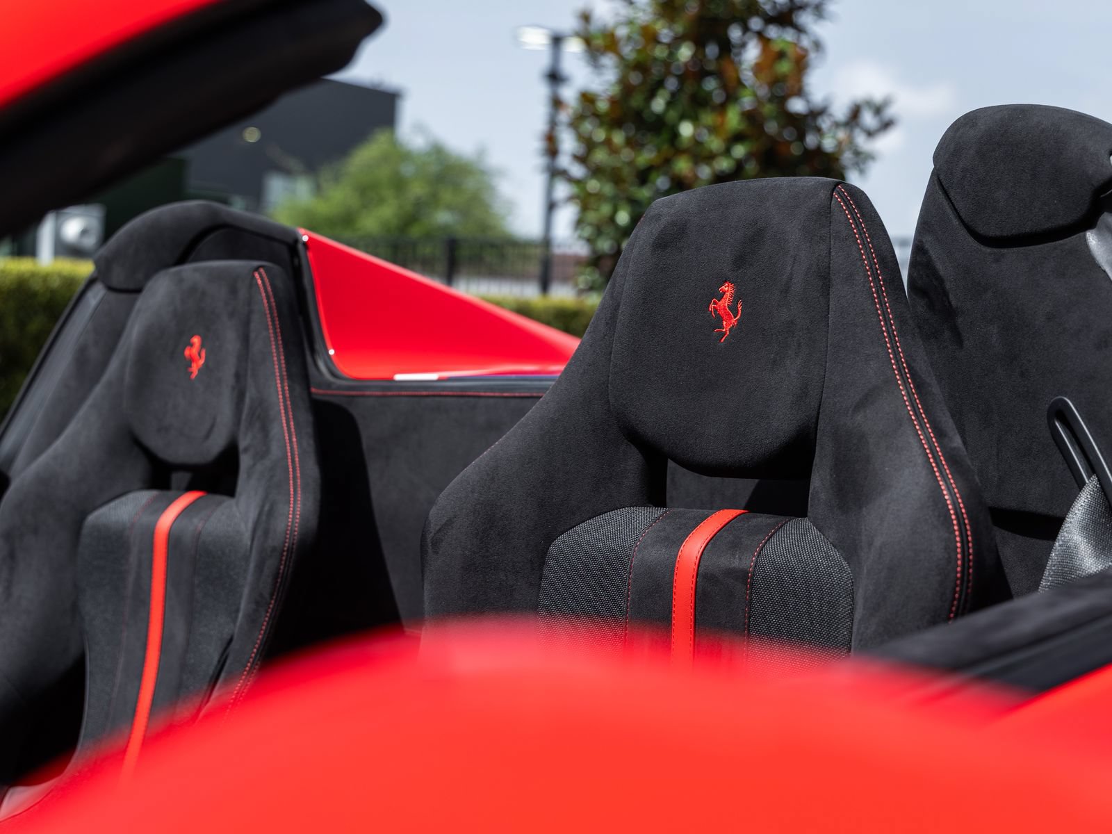Used 2020 Ferrari 488 Pista Spider RWD image 36