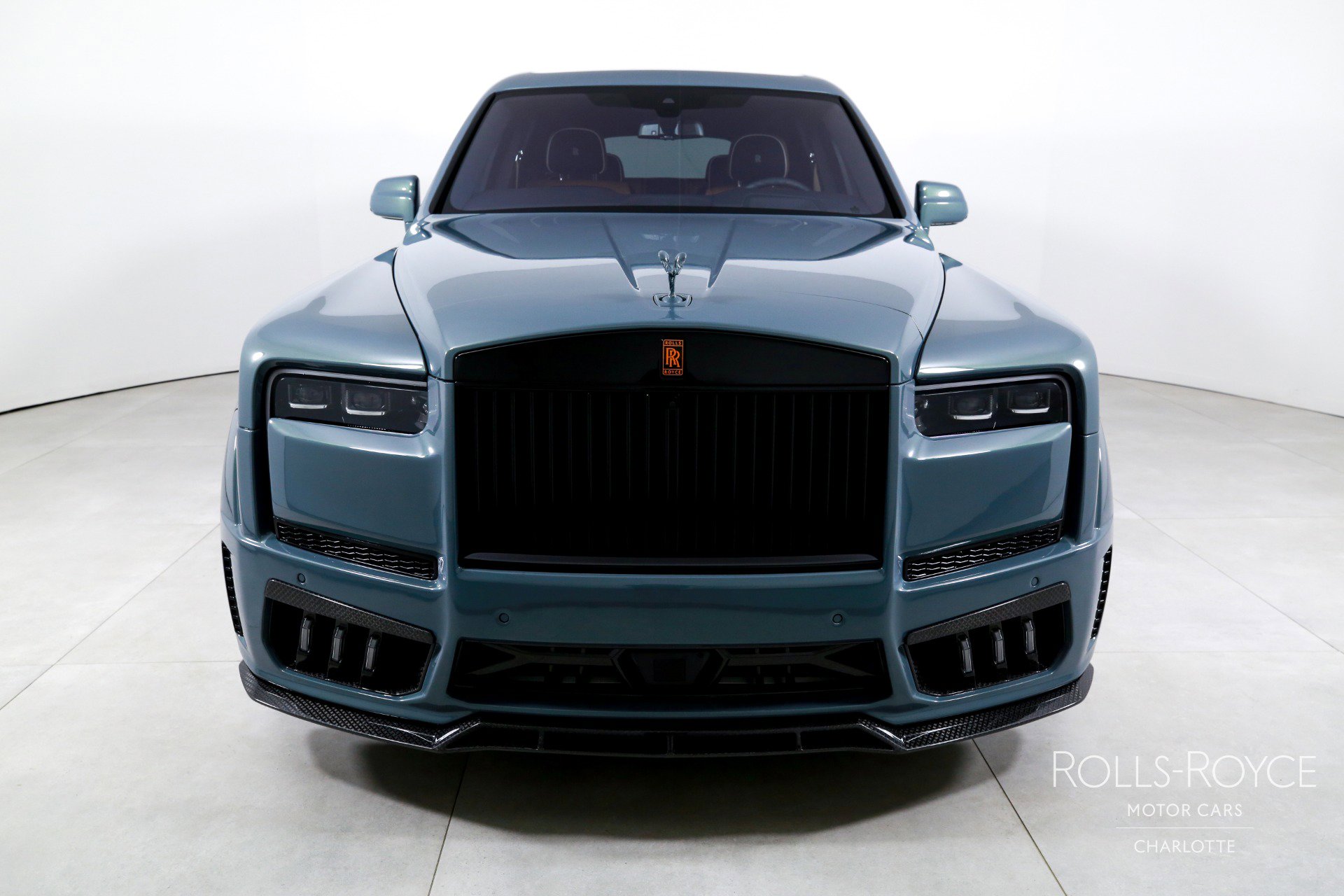 Used 2025 Rolls-Royce Cullinan image 7