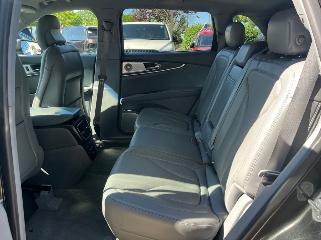 Certified 2019 Lincoln Nautilus Reserve w/ Ultimate Package AWD/4WD image 13