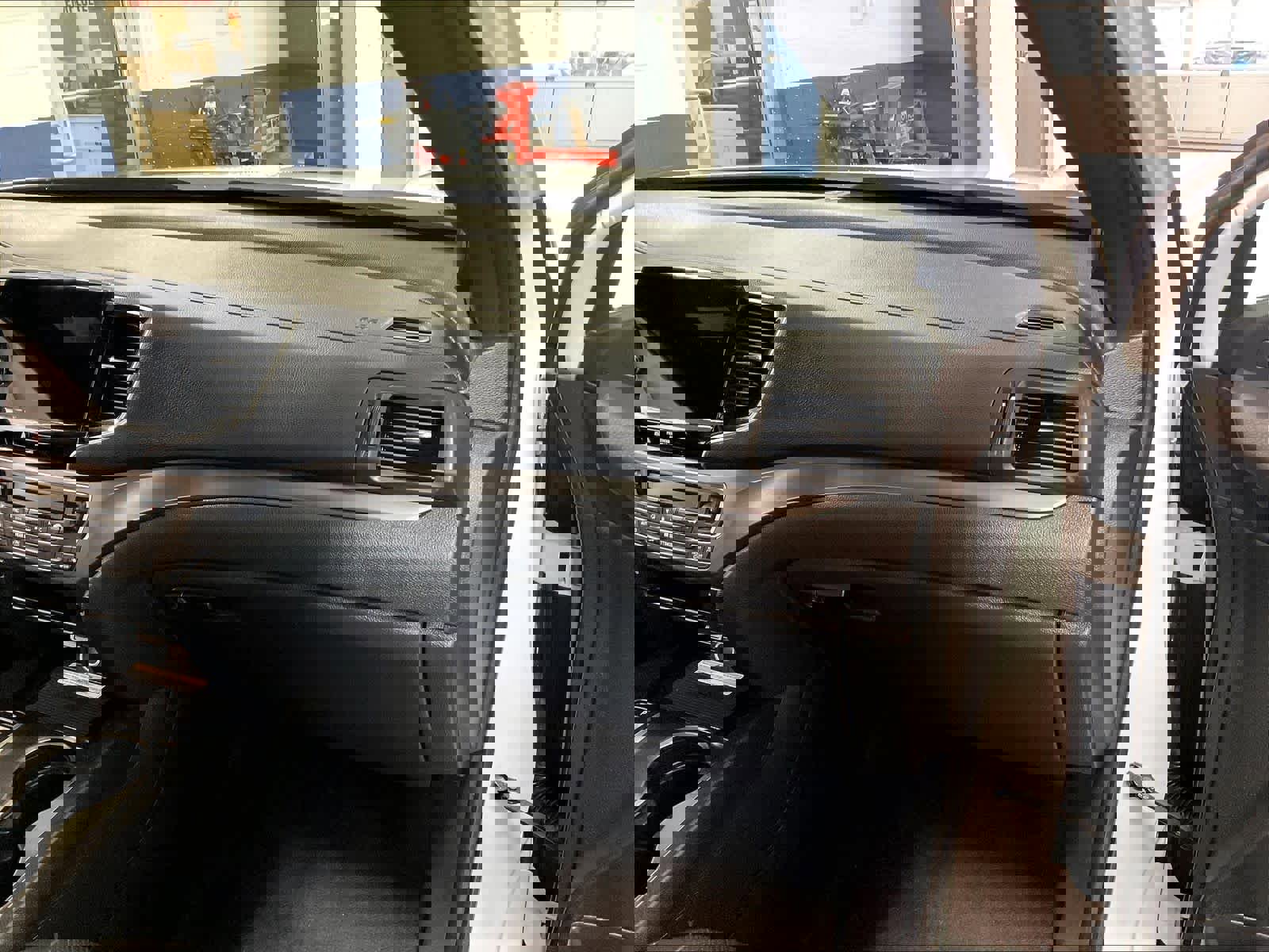 Used 2023 Honda Passport EX-L image 13