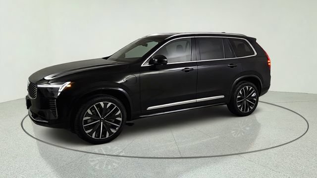 New 2026 Volvo XC90 T8 Plus w/ Protection Package AWD/4WD image 3