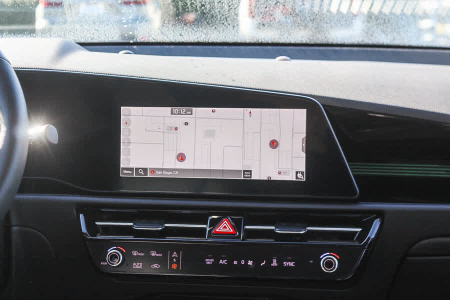Used 2024 Kia Niro Wave w/ Wave Preserve Package FWD image 18