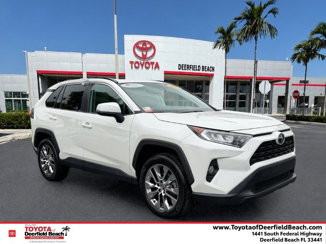 Certified 2021 Toyota RAV4 XLE Premium FWD image 1