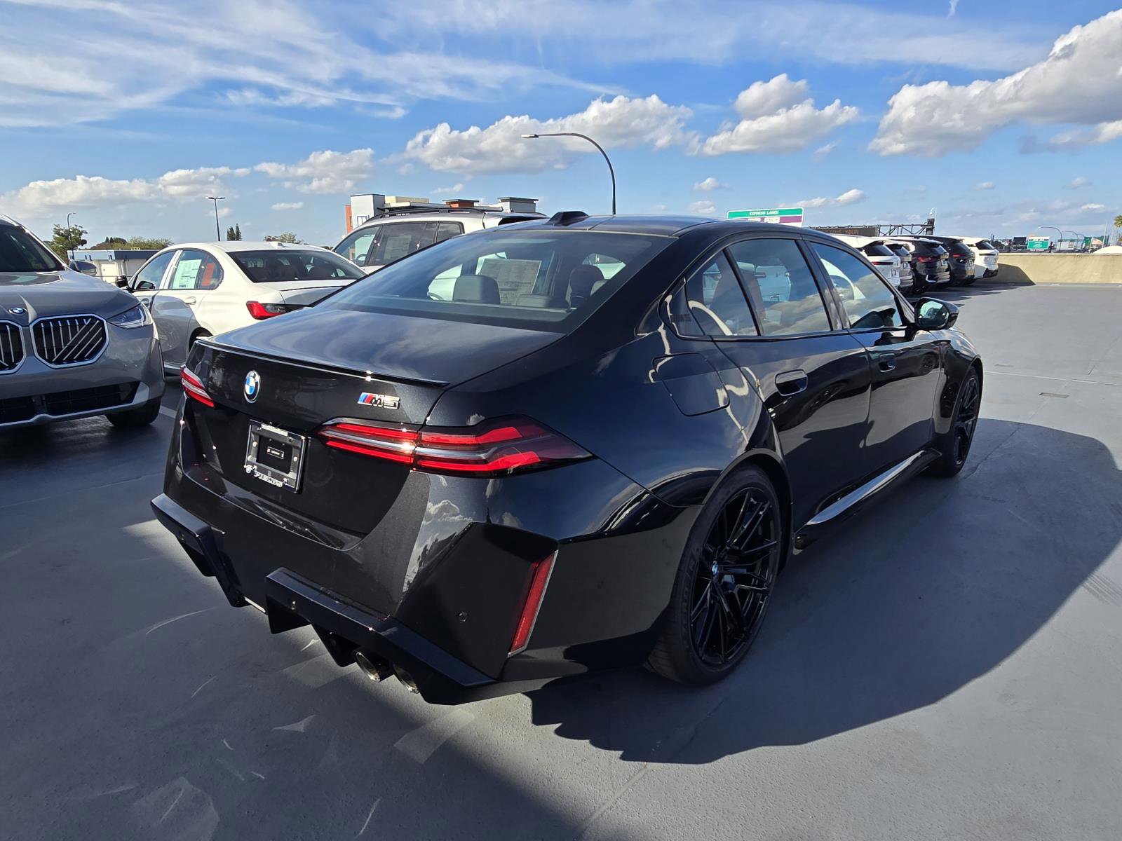 New 2026 BMW M5 w/ M Driver's Package image 3