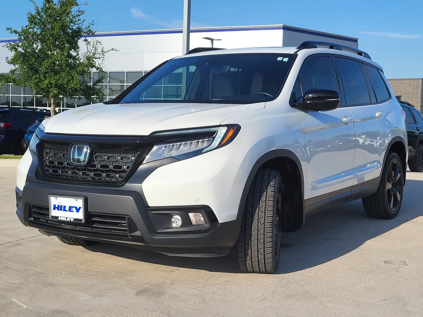 Used 2021 Honda Passport Elite image 2