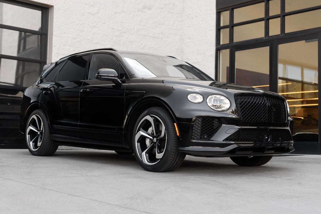 Used 2025 Bentley Bentayga