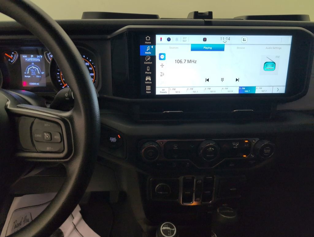 Used 2025 Jeep Gladiator Sport AWD/4WD image 17