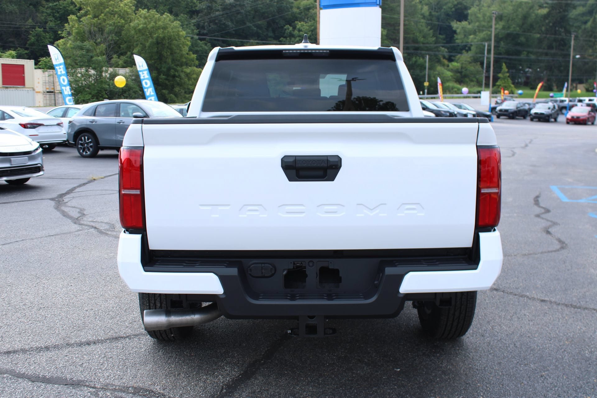 New 2026 Toyota Tacoma SR5 RWD image 8