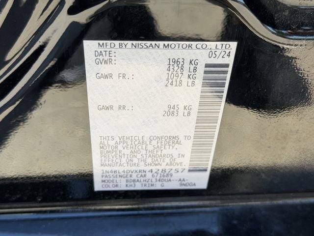 Used 2024 Nissan Altima 2.5 SV FWD image 31
