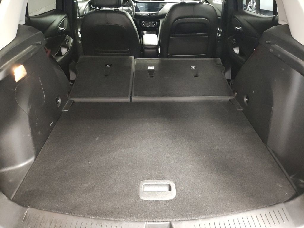 Used 2023 Buick Encore GX Preferred w/ Cold Weather Comfort Package FWD image 16