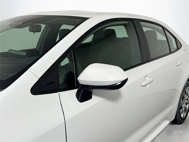 New 2025 Toyota Corolla LE image 10