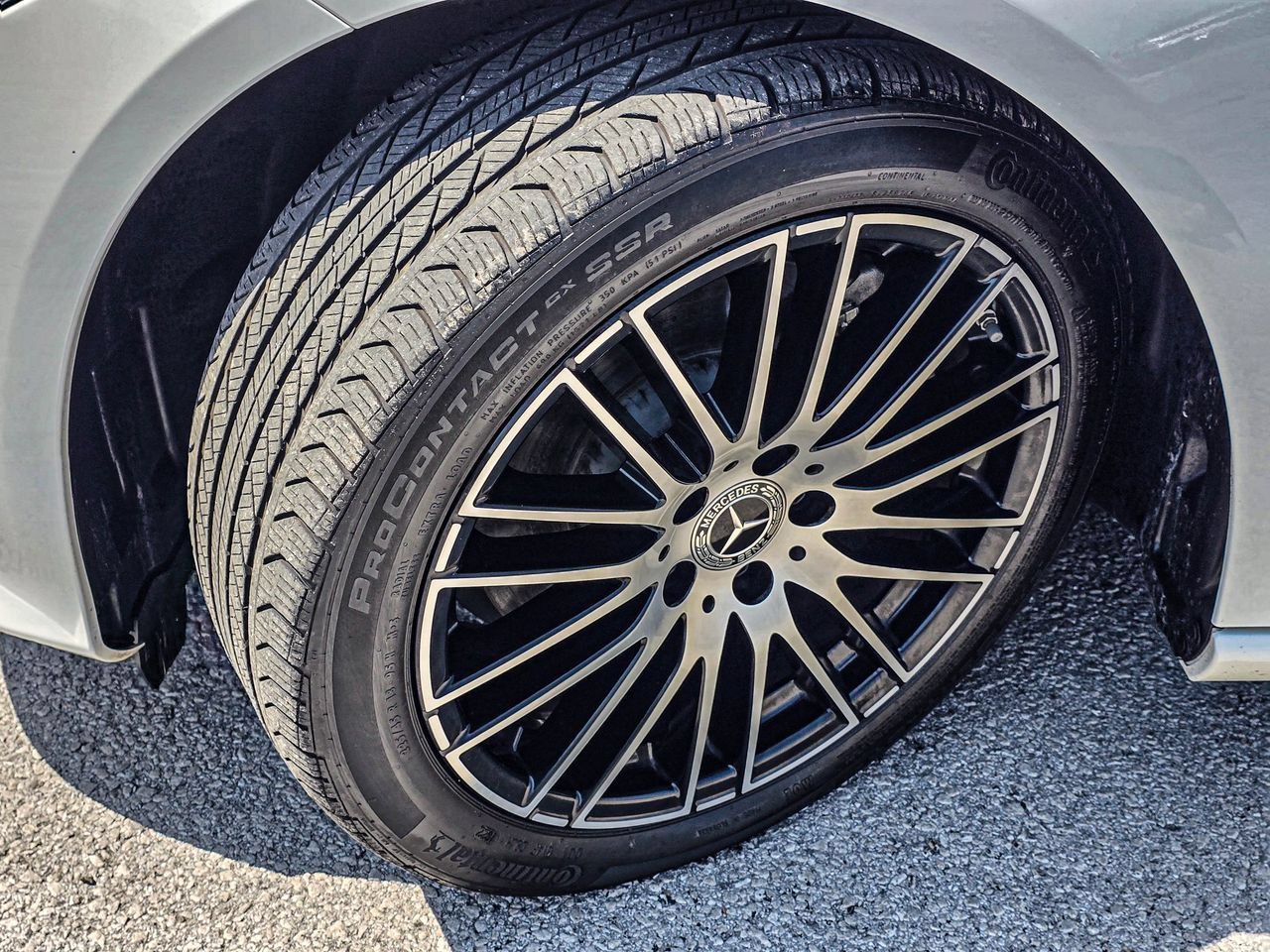 Used 2023 Mercedes-Benz C 300 4MATIC Sedan image 10