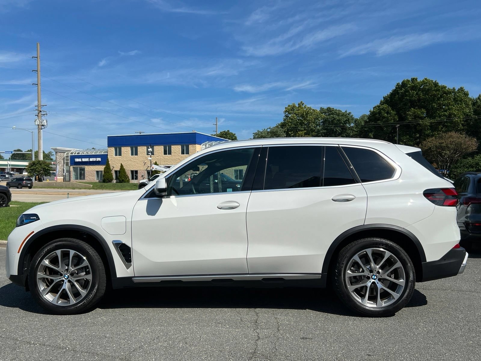 Used 2026 BMW X5 xDrive50e AWD/4WD image 20
