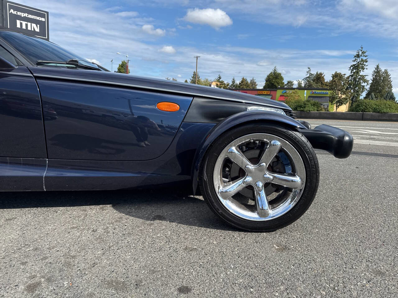 Used 2001 Chrysler Prowler image 9