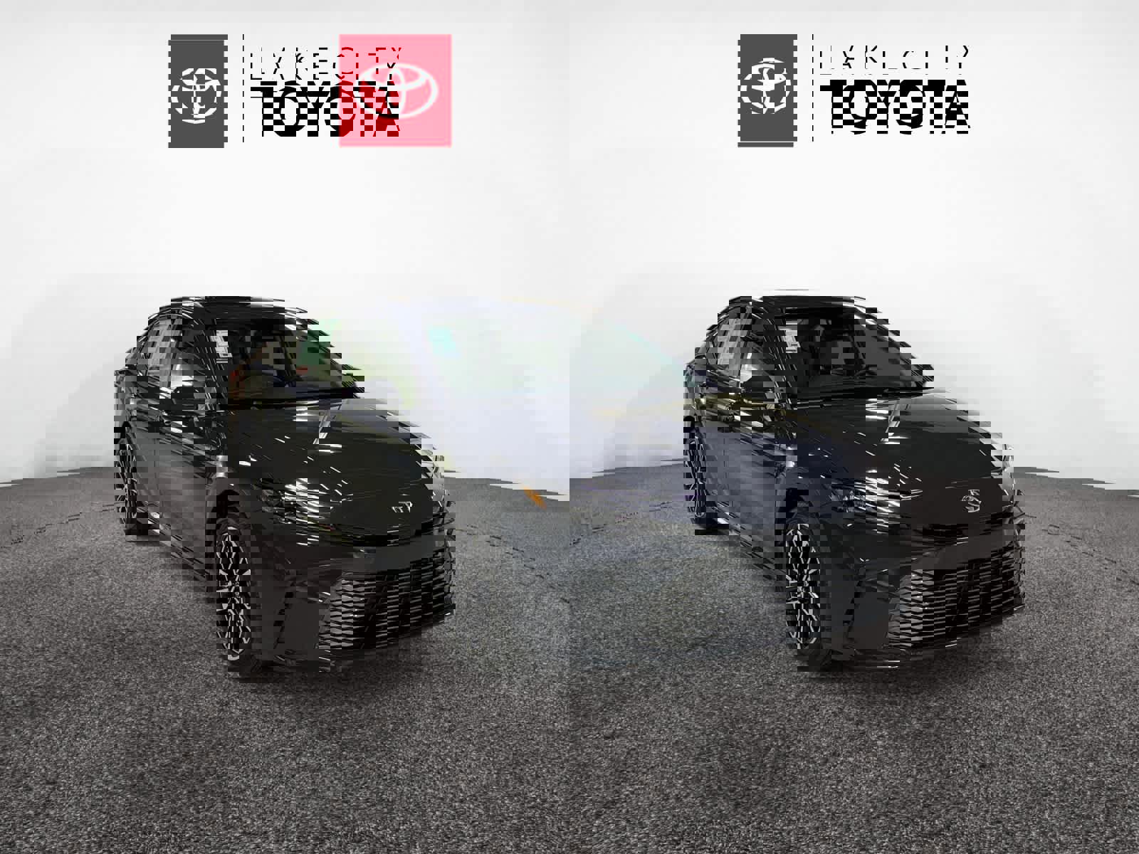 Used 2026 Toyota Camry XLE image 10