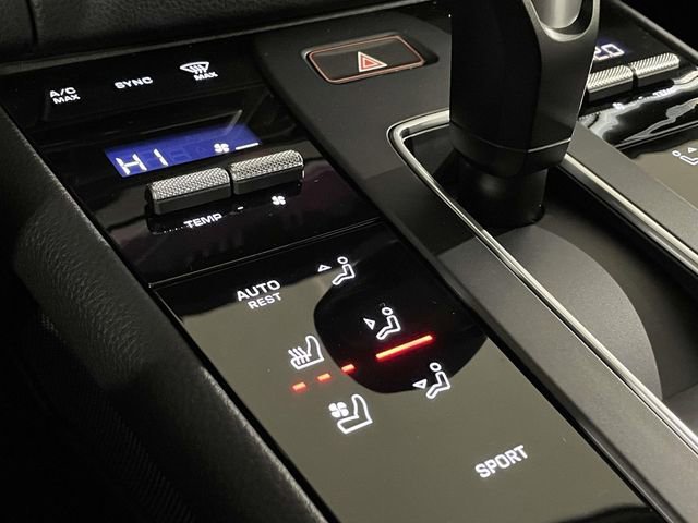 New 2026 Porsche Macan image 33