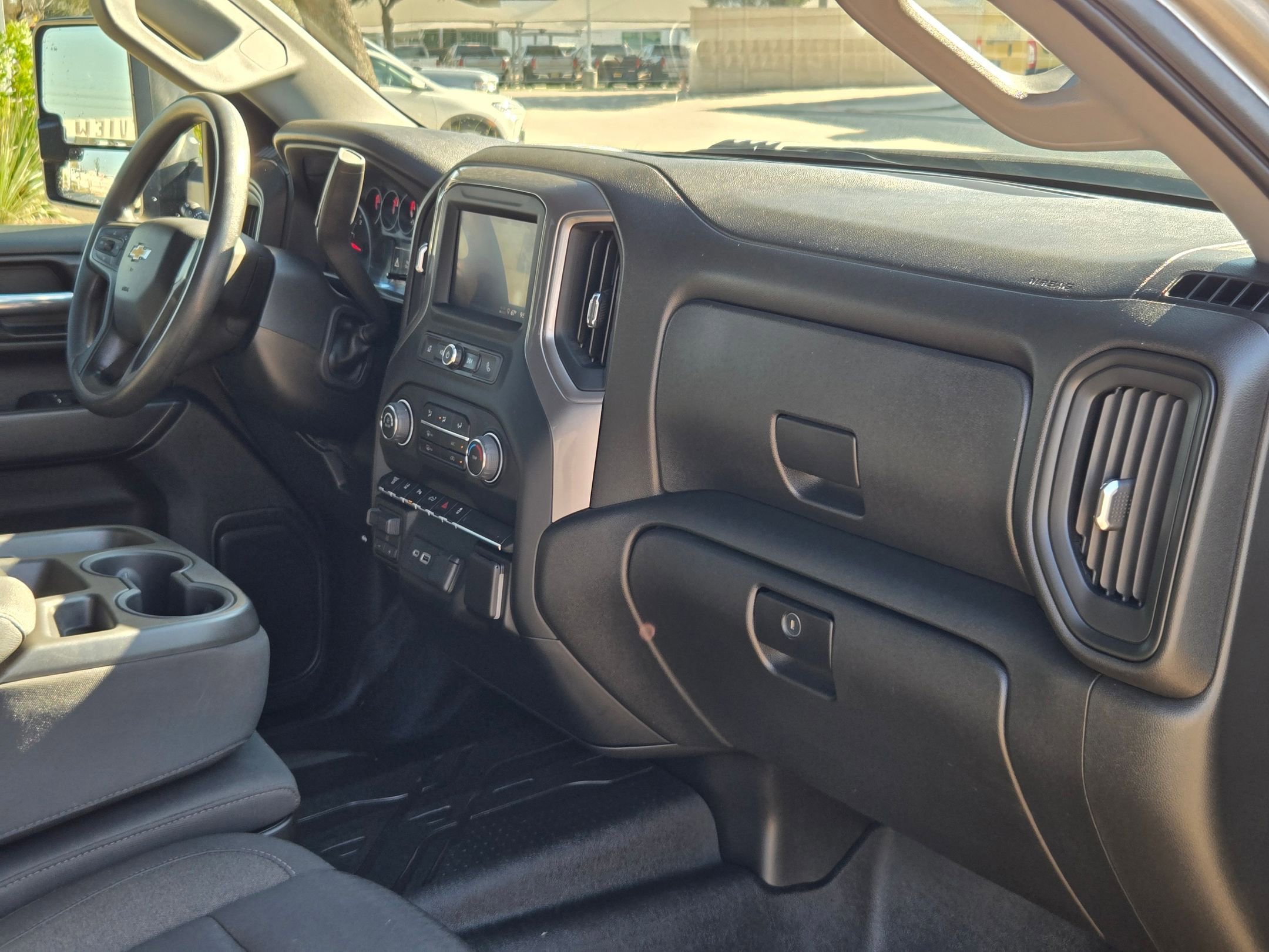 Certified 2024 Chevrolet Silverado 2500 Custom w/ Custom Value Package image 28