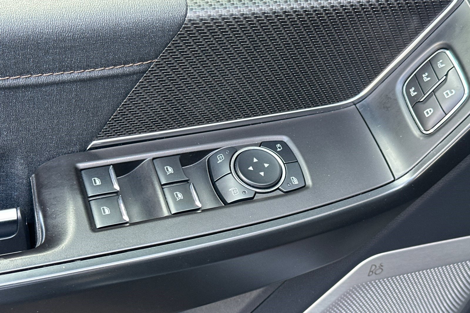 Used 2023 Ford F150 Raptor w/ Raptor Carbon Fiber Package image 13