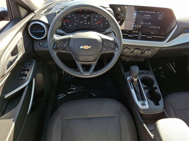 Certified 2024 Chevrolet Trax LS w/ Driver Confidence Package image 11