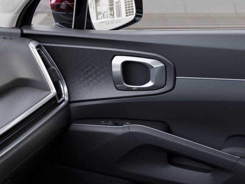 Certified 2025 Kia Sorento LX image 27