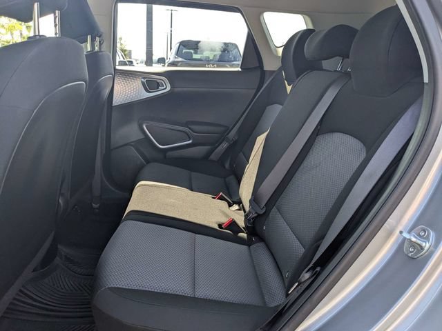 Used 2023 Kia Soul LX FWD image 10