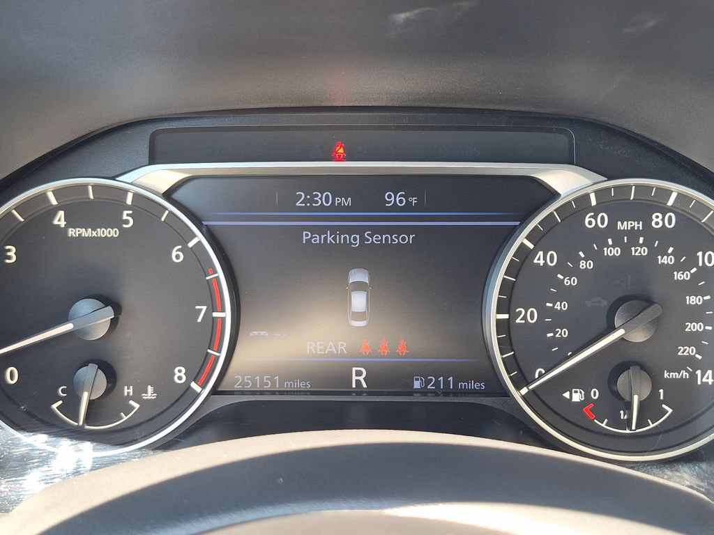 Used 2025 Nissan Altima 2.5 SV FWD image 18