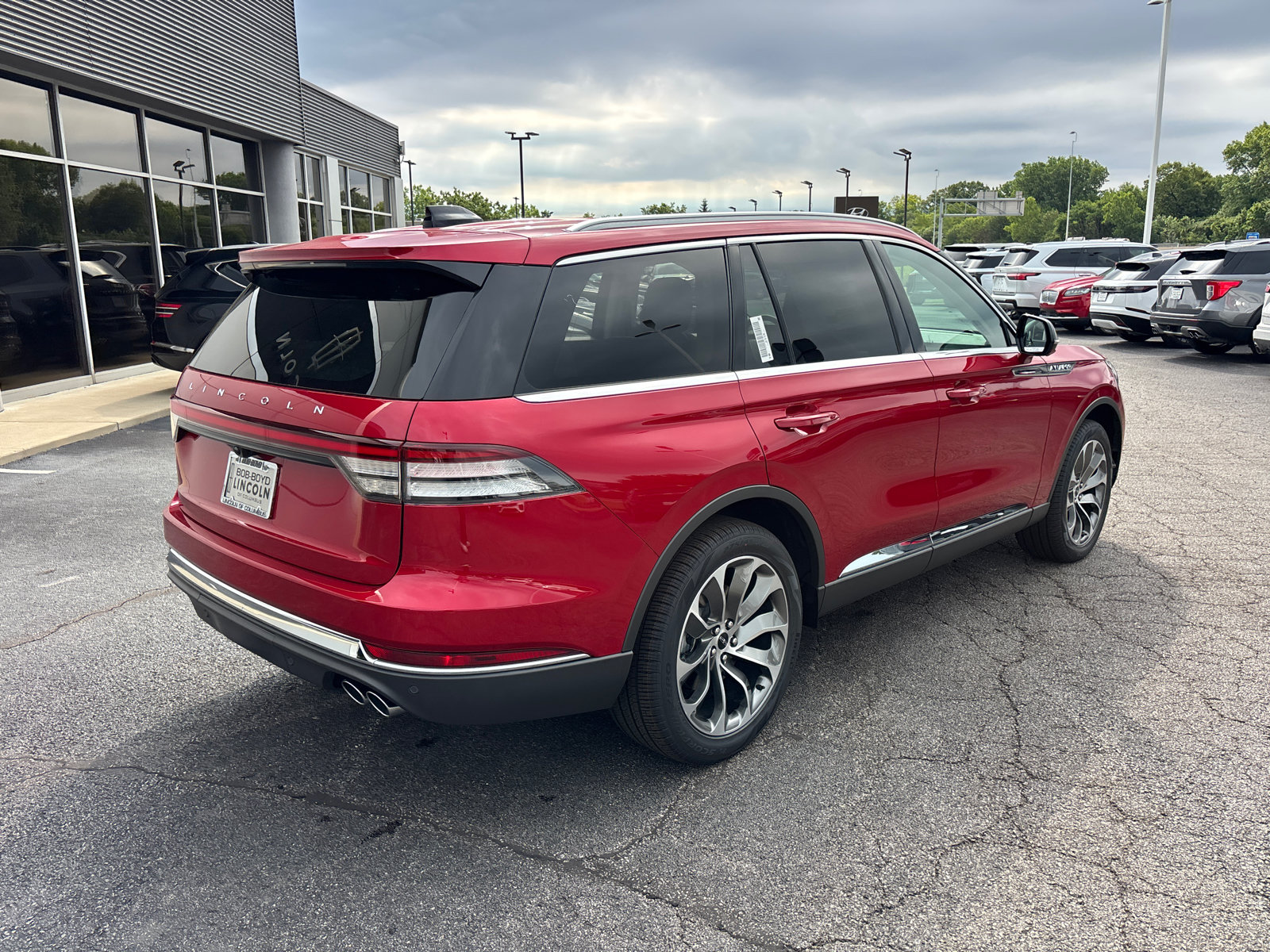 New 2026 Lincoln Aviator AWD image 7