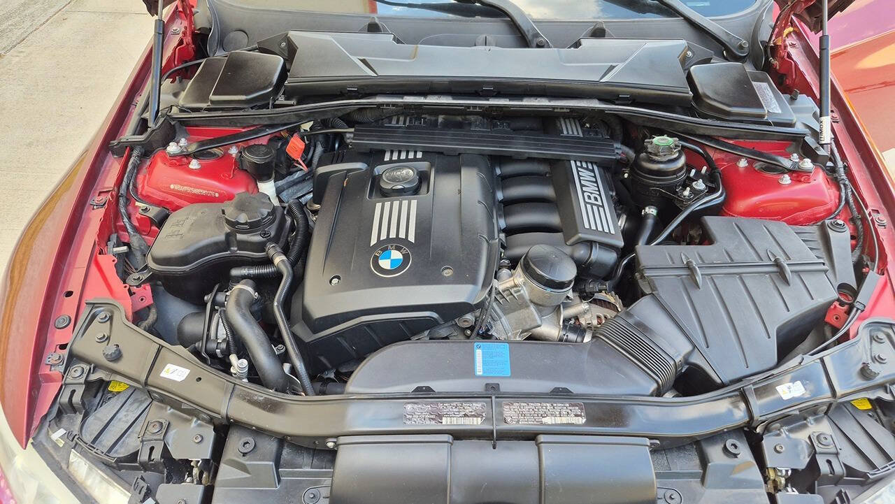 Used 2011 BMW 328i xDrive Coupe AWD/4WD image 56