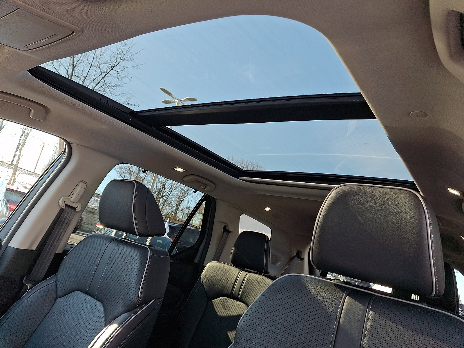 Certified 2025 Honda Pilot Elite image 13