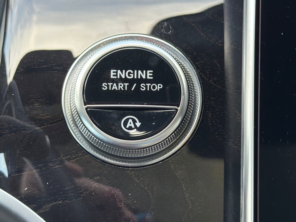 Used 2026 Mercedes-Benz GLC 300 image 24