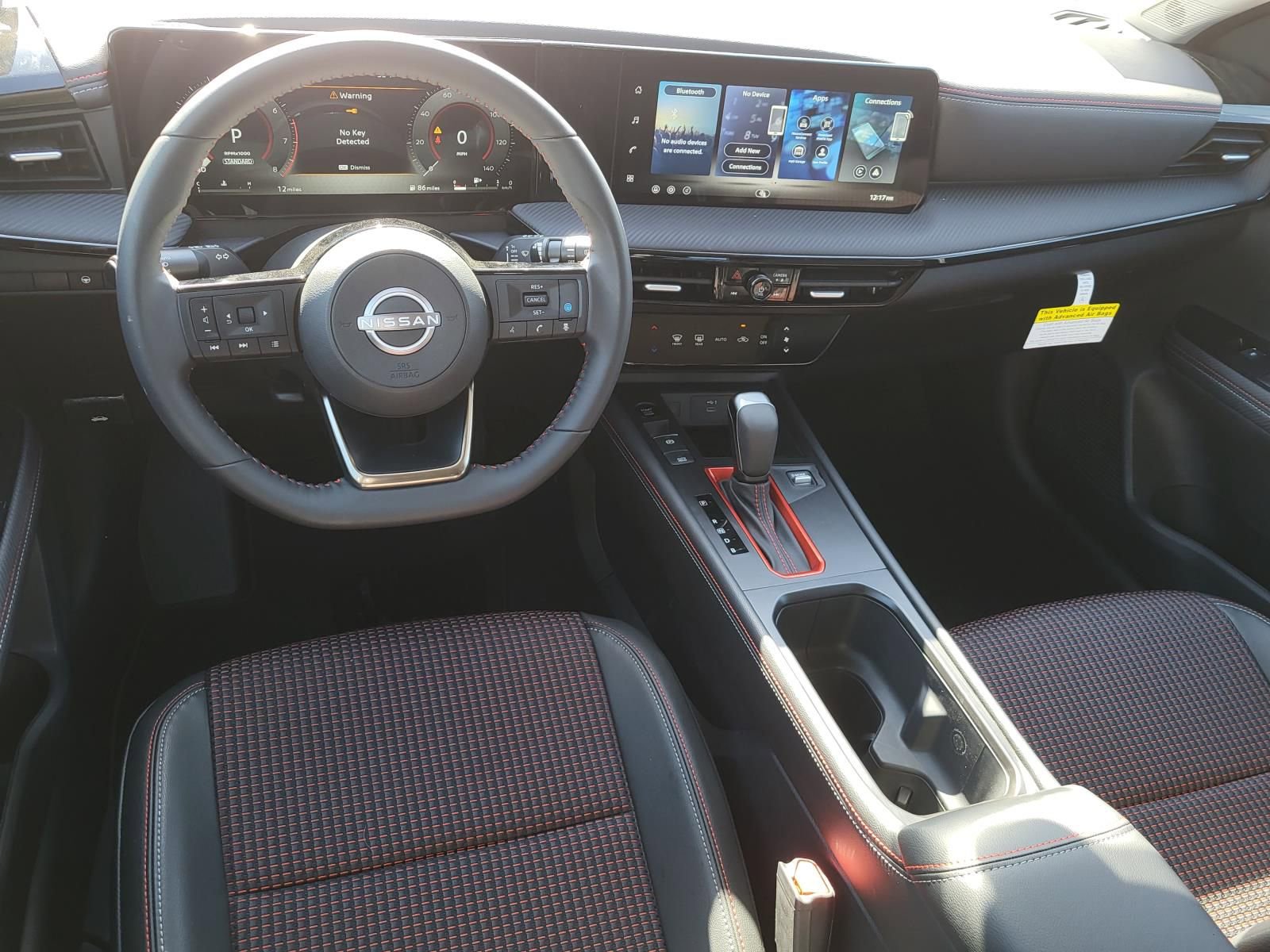 New 2026 Nissan Kicks SR FWD image 2