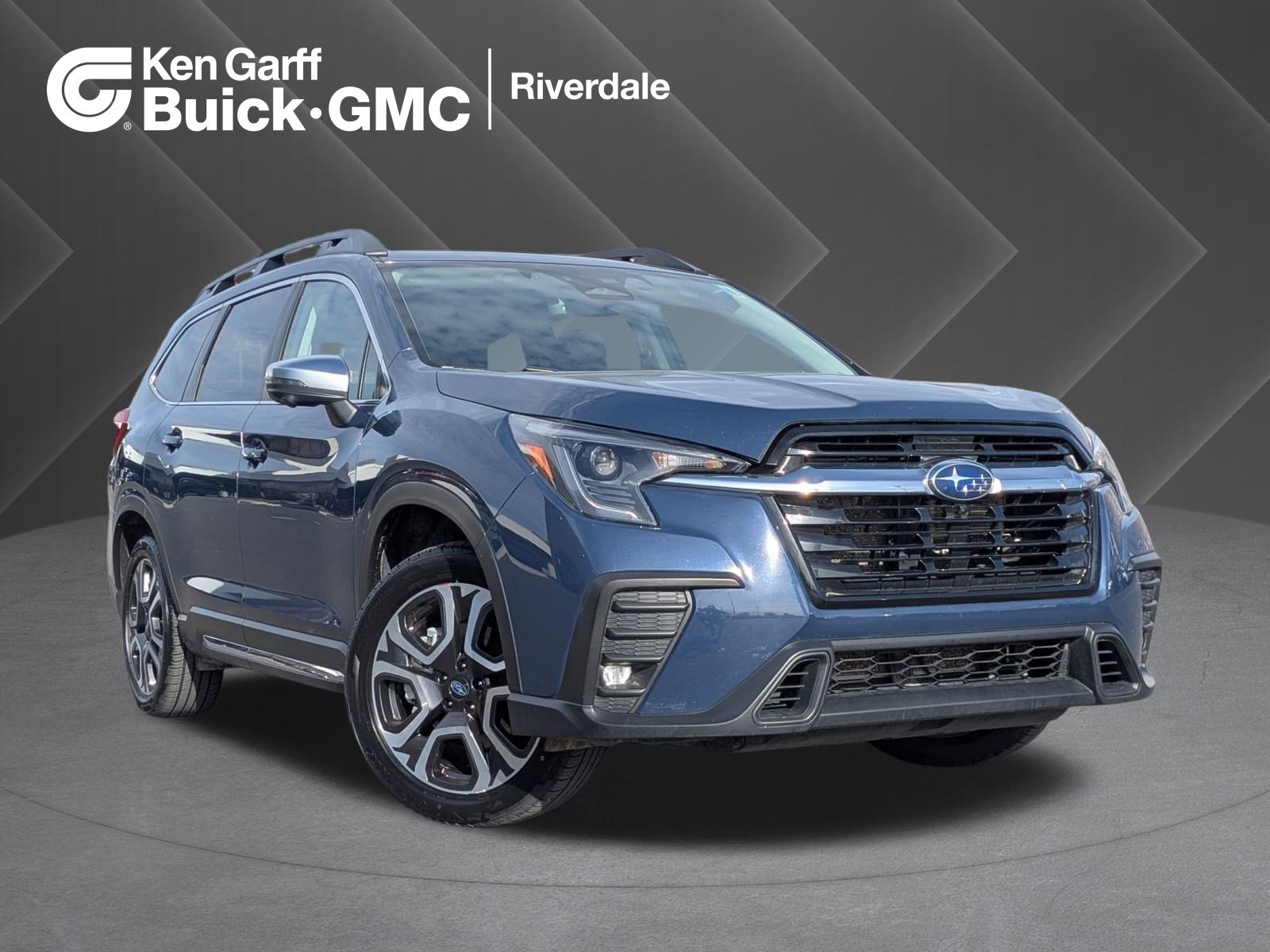 Used 2023 Subaru Ascent Limited w/ Technology Package