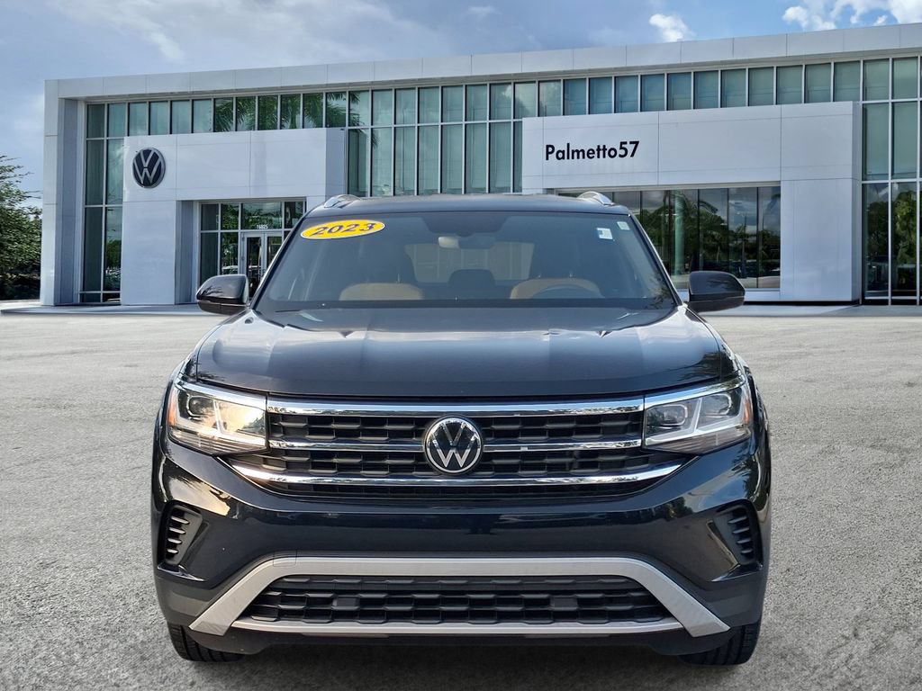 Used 2023 Volkswagen Atlas Cross Sport SE FWD image 2