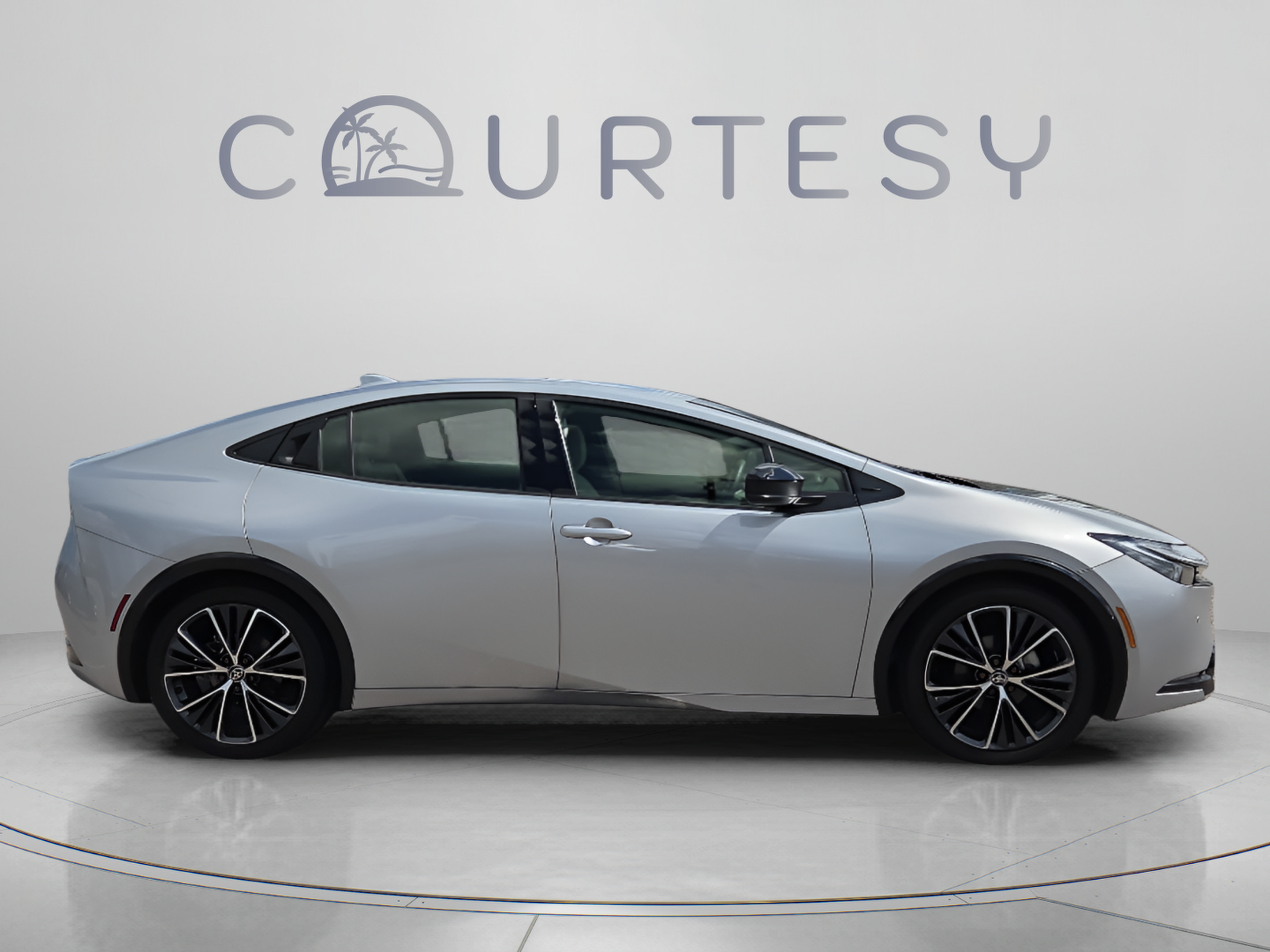 Certified 2023 Toyota Prius XLE FWD image 6