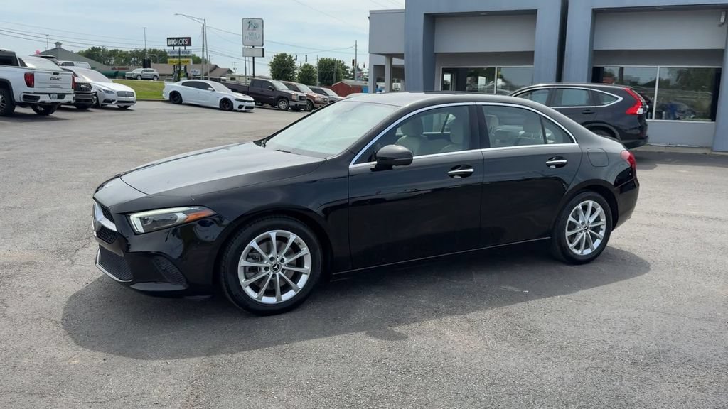 Used 2022 Mercedes-Benz A 220 4MATIC image 3