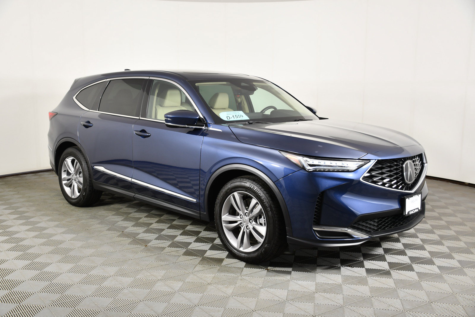 Certified 2025 Acura MDX SH-AWD image 4