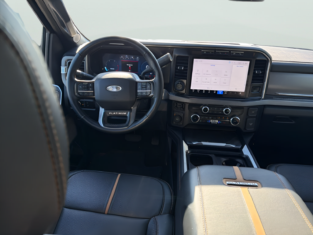 Used 2024 Ford F250 Platinum AWD/4WD image 30