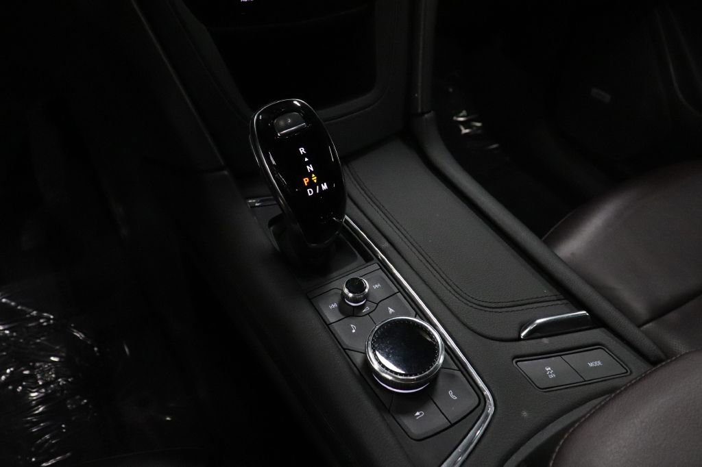 Used 2024 Cadillac XT6 Premium Luxury w/ LPO, Floor Liner Package image 32