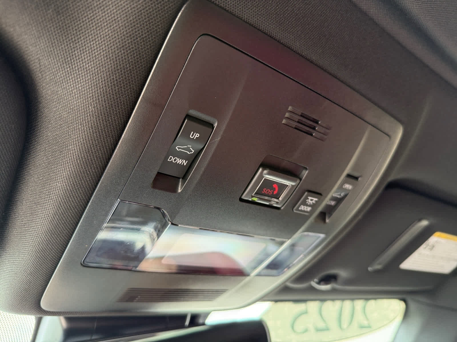 Used 2025 Lexus IS 300 w/ Premium Package image 27